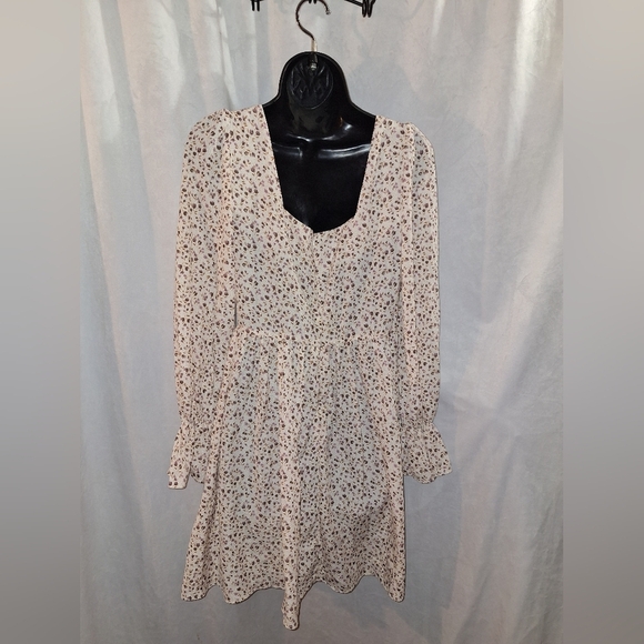 Floral Mini Dress with Square Neckline - Picture 4 of 4